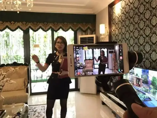 少女前线免费高清直播指挥官头像展示图